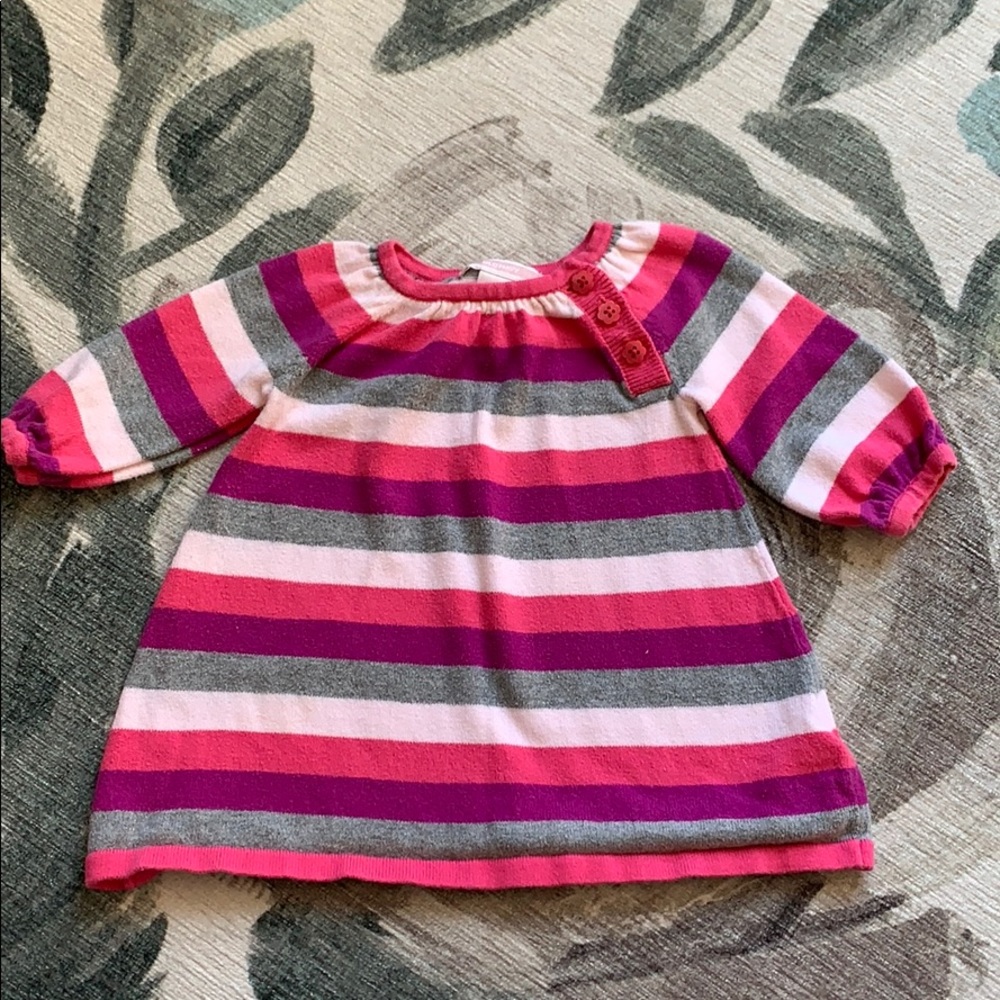 Old Navy tunic size 0-3 months